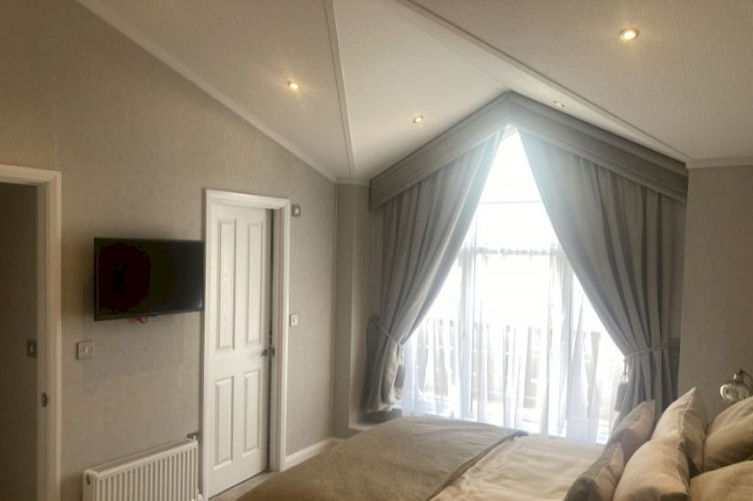 Bespoke Three Bed Bungalow Lodge Bespoke Three Bed Bungalow Lodge
