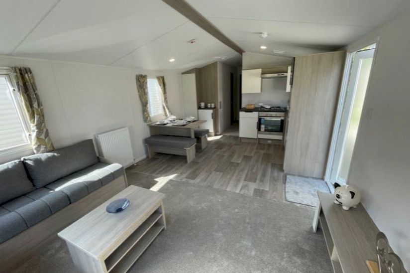 Two Bed Atlas Fanfare (35x12) 2024 Two Bed Atlas Fanfare (35x12) 2024