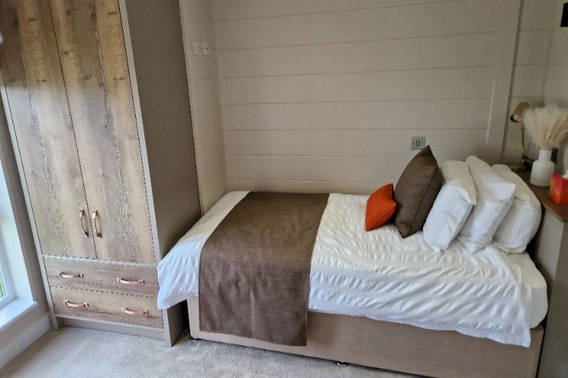 Two Bed Omar Boutique (42x20) 2022 Two Bed Omar Boutique (42x20) 2022
