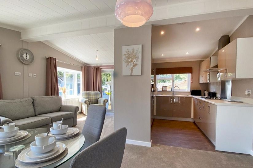 Two Bed Tingdene Lamport (36x20) Two Bed Tingdene Lamport (36x20)