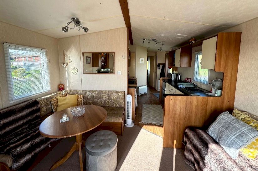 Two Bed ABI Vista Platinum (25x12) 2011 Two Bed ABI Vista Platinum (25x12) 2011