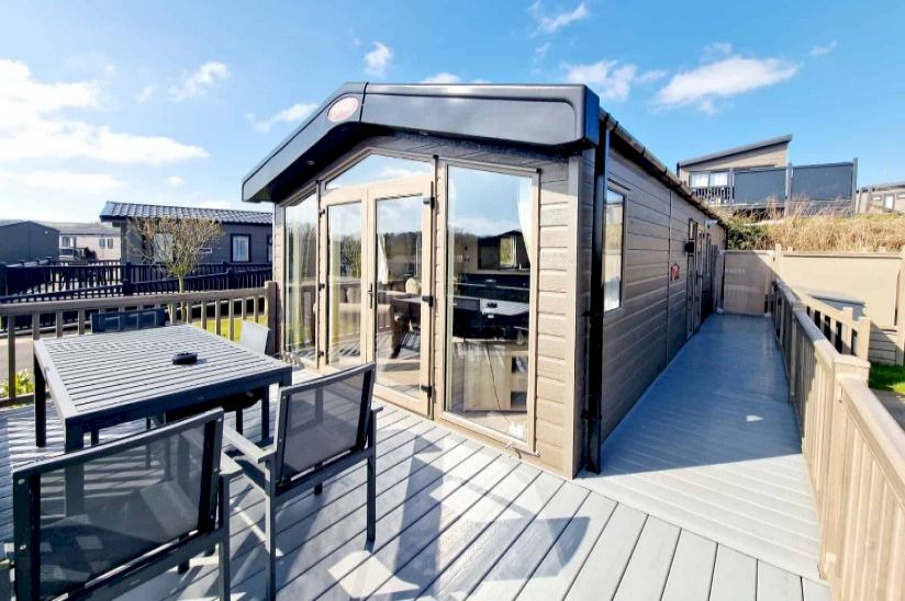 Two Bed Carnaby Helmsley (39x13) 2019 Two Bed Carnaby Helmsley (39x13) 2019