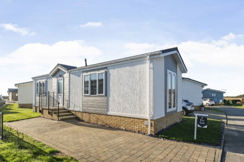 Two Bed Prestige Sonata (40x15) Two Bed Prestige Sonata (40x15)