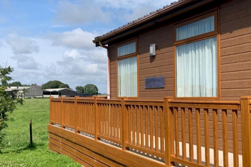 Two Bed Pemberton Arrondale (42x16) Two Bed Pemberton Arrondale (42x16)