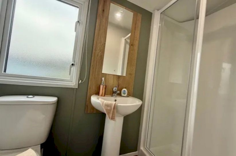 Two Bed Willerby Midhurst (35x12) 2024 Two Bed Willerby Midhurst (35x12) 2024