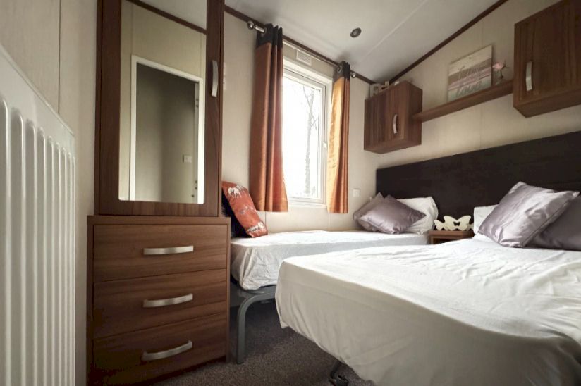 Three Bed Pemberton Park Lane (42x14) 2016 Three Bed Pemberton Park Lane (42x14) 2016