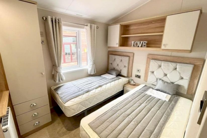 Two Bed Willerby Vogue Classique (42x14) 2022 Two Bed Willerby Vogue Classique (42x14) 2022