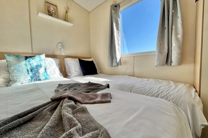 Three Bed ABI Vista (36x12) 2010 Three Bed ABI Vista (36x12) 2010