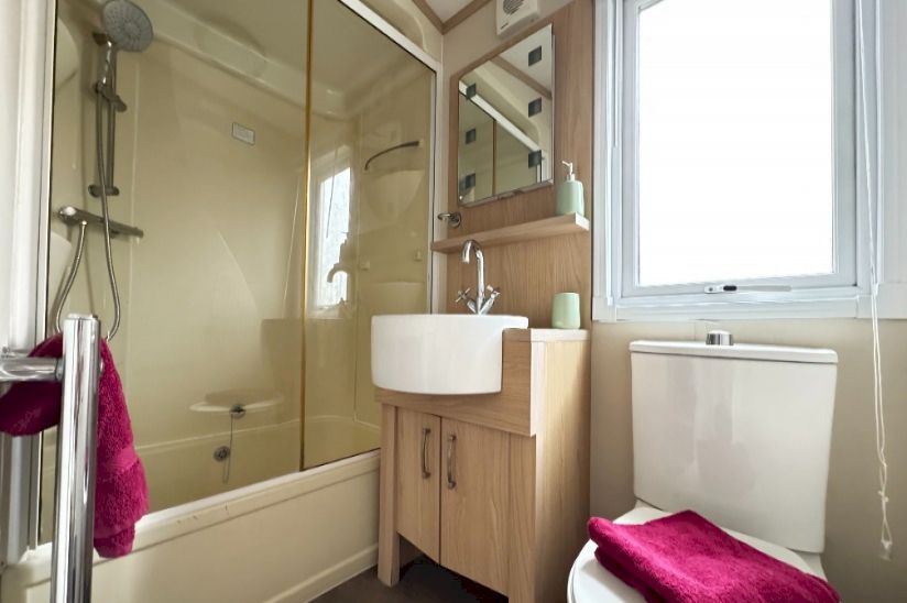 Two Bed Pemberton Knightsbridge (42x14) 2010 Two Bed Pemberton Knightsbridge (42x14) 2010
