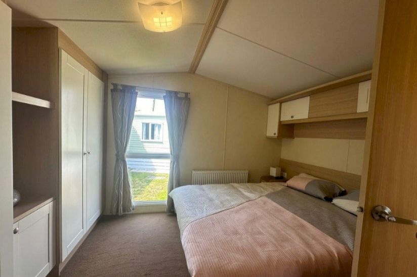Two Bed Preloved Swift Moselle (38x12) Two Bed Preloved Swift Moselle (38x12)