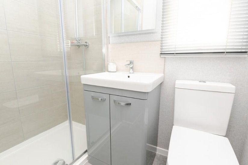 Two Bed Park Realty Radcliffe (40x20) Two Bed Park Realty Radcliffe (40x20)