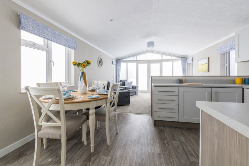 Two Bed Omar Southwold Two Bed Omar Southwold