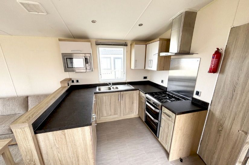 Three bed Swift Bordeaux Three bed Swift Bordeaux