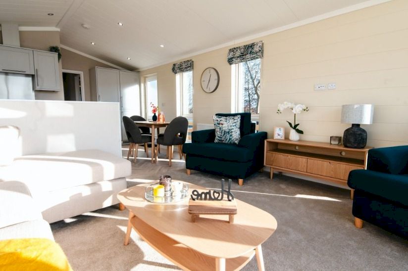 Two Bed Omar Southwold (45x15) Two Bed Omar Southwold (45x15)