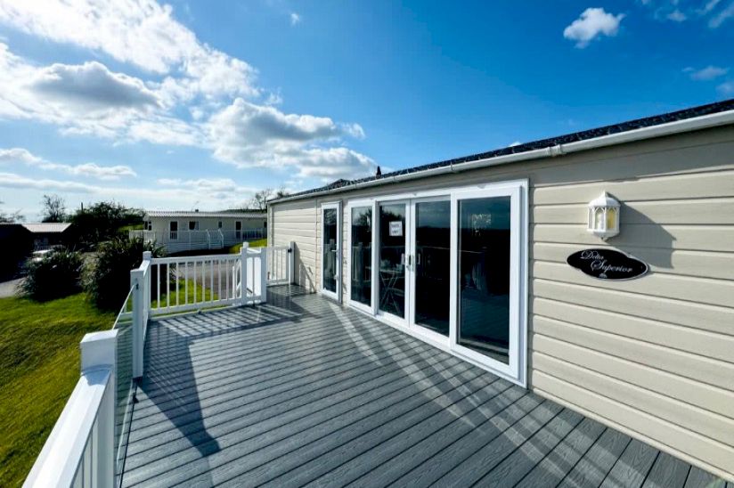 NEW Two Bed Delta Superior Lodge (41x14) 2023 NEW Two Bed Delta Superior Lodge (41x14) 2023