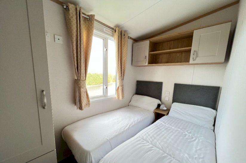 Two Bed Sunseeker Spirit (39x12) 2023 Two Bed Sunseeker Spirit (39x12) 2023