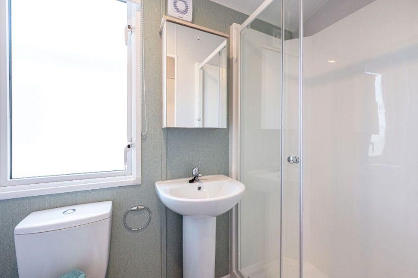Two Bed Atlas Chorus (32x12) 2023 Two Bed Atlas Chorus (32x12) 2023