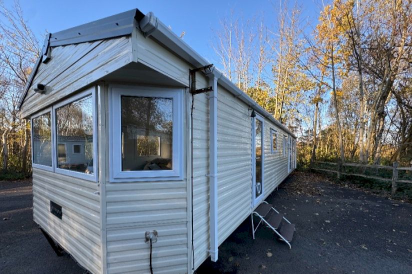 Three Bed Delta Magnus (39x12) 2013 Three Bed Delta Magnus (39x12) 2013