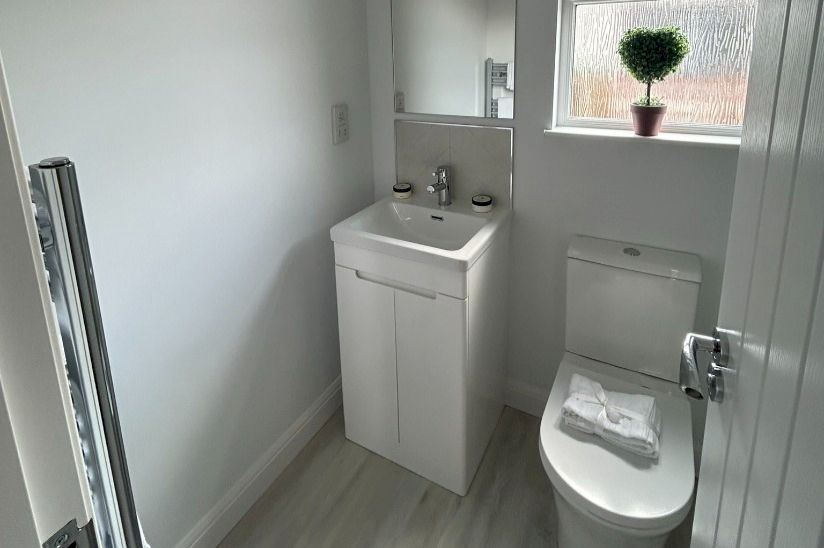 The Warkton (38x20) The Warkton (38x20)