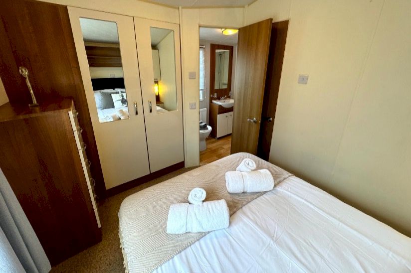 Two Bed Willerby Salisbury (35x12) 2009 Two Bed Willerby Salisbury (35x12) 2009