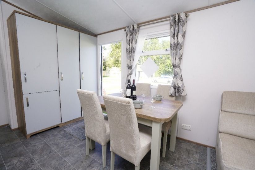 Two Bed Carnaby Oakdale (35x12) 2023 Two Bed Carnaby Oakdale (35x12) 2023