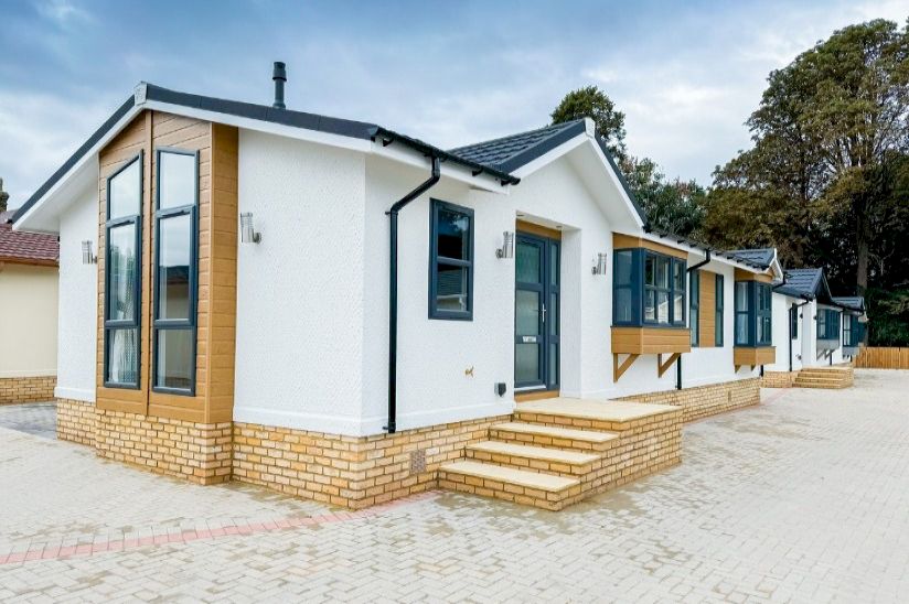 Two Bed Stately Albion Woburn (45x20) Two Bed Stately Albion Woburn (45x20)