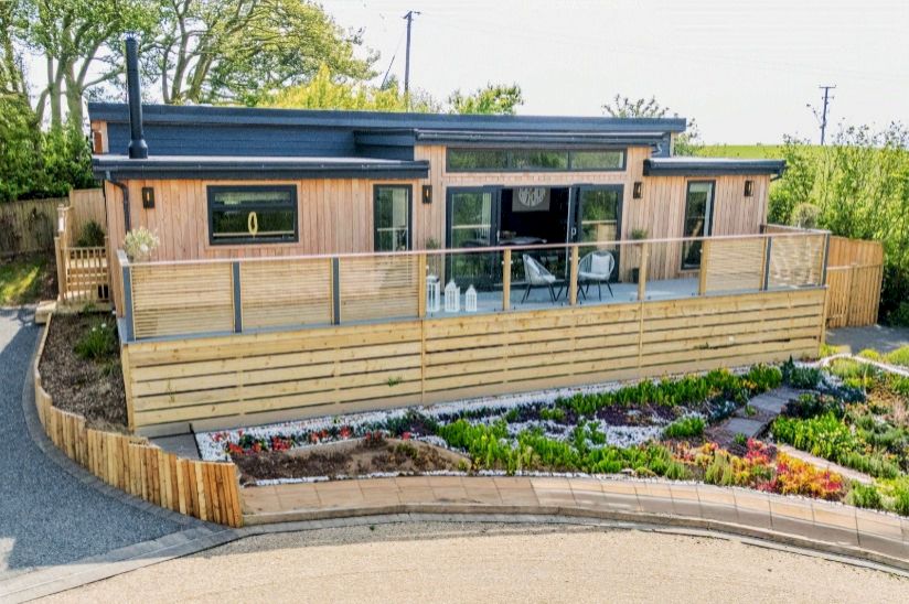 Two Bed Bespoke Sky Fall Lodge (45x22) Two Bed Bespoke Sky Fall Lodge (45x22)