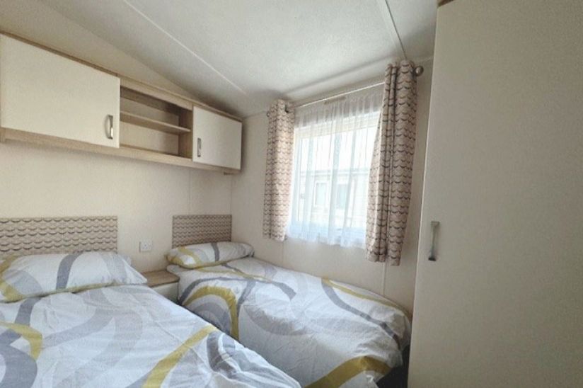 Two Bed Europa Maple Two Bed Europa Maple