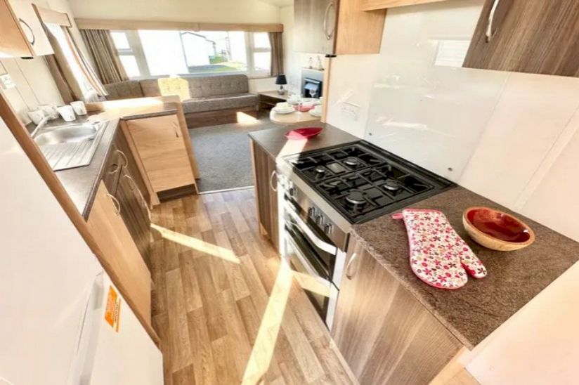 Two Bed Pre-Owned Delta Sofia (29x12) 2015 Two Bed Pre-Owned Delta Sofia (29x12) 2015