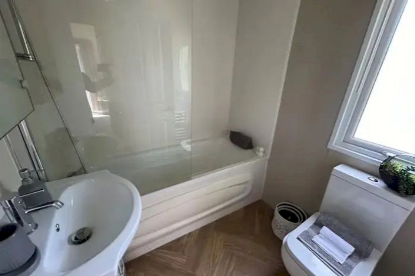 Two Bed Pre-Owned Delta Cambridge (40x13) 2019 Two Bed Pre-Owned Delta Cambridge (40x13) 2019