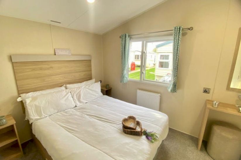 Two Bed Willerby Linwood 2019 (32x12) Two Bed Willerby Linwood 2019 (32x12)