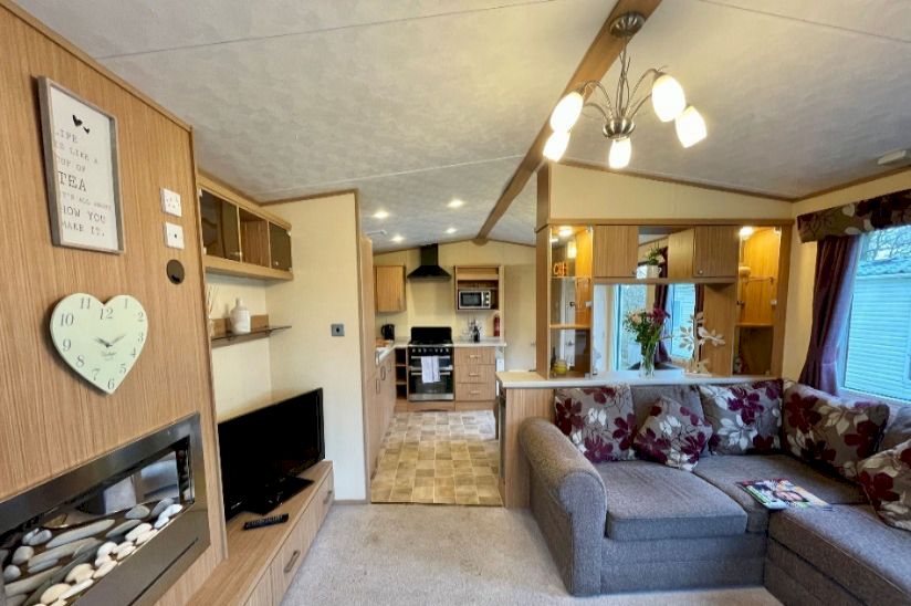 Three Bed ABI Windermere 2010 (38 x 12) Three Bed ABI Windermere 2010 (38 x 12)