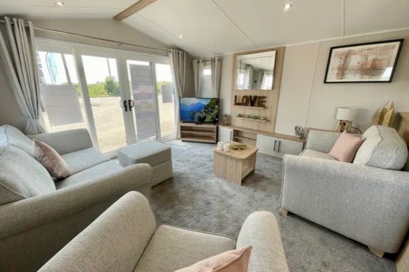 Three Bed Willerby Lamberhurst (38x12) 2024 Three Bed Willerby Lamberhurst (38x12) 2024
