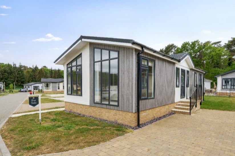 NEW Two Bed Prestige Majestic (40x20) NEW Two Bed Prestige Majestic (40x20)