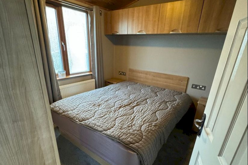 Two Bed Walker Brothers Centurian (40x14) Two Bed Walker Brothers Centurian (40x14)