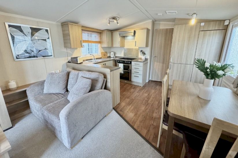 Three Bed Swift Bordeaux (38x12) Three Bed Swift Bordeaux (38x12)