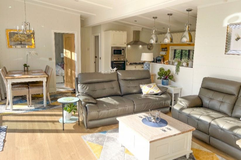 Three Bed Woodend Lodge (45x22) Three Bed Woodend Lodge (45x22)