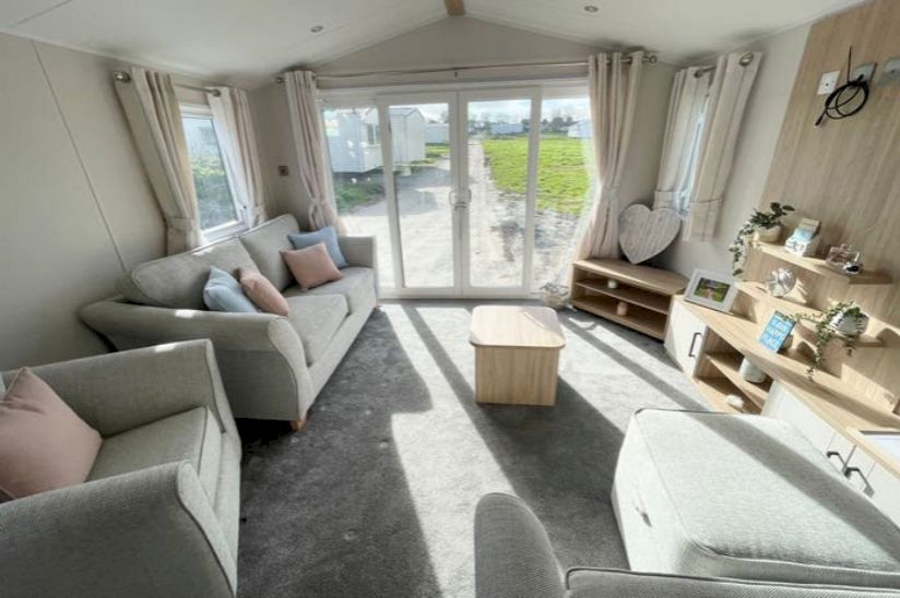 Two Bed Willerby Lamberhurst (38x12) 2023 Two Bed Willerby Lamberhurst (38x12) 2023