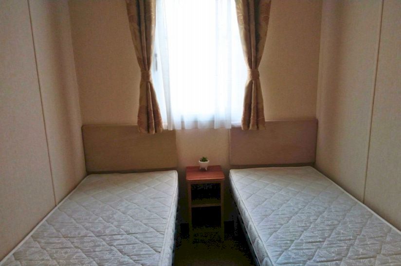 Two Bed Regal Elegance (28x12) 2010 Two Bed Regal Elegance (28x12) 2010