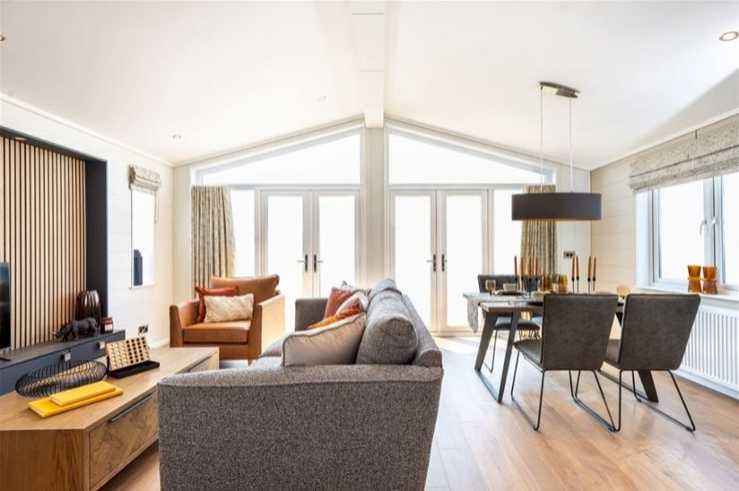 Two Bed Prestige Bella Vista (46x22) Two Bed Prestige Bella Vista (46x22)