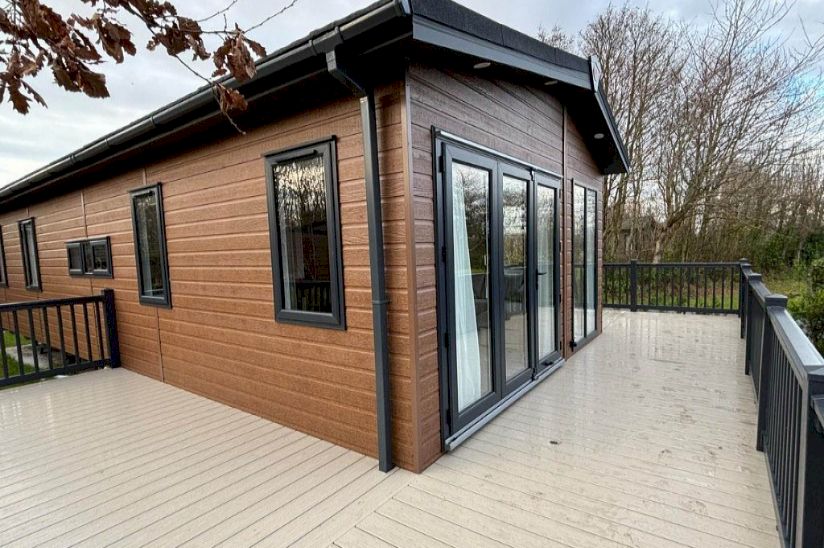 Two Bed Pemberton Arrondale (42x16) Two Bed Pemberton Arrondale (42x16)