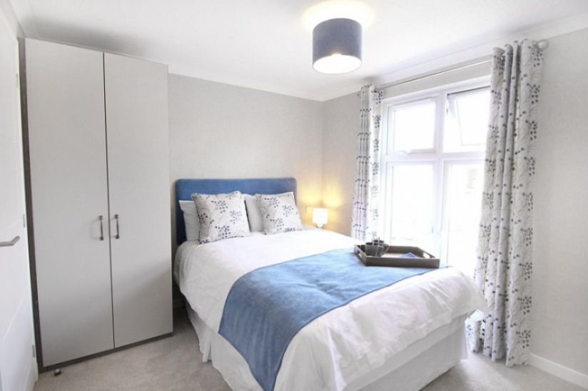Two Bed Omar Vision (45x20) Two Bed Omar Vision (45x20)