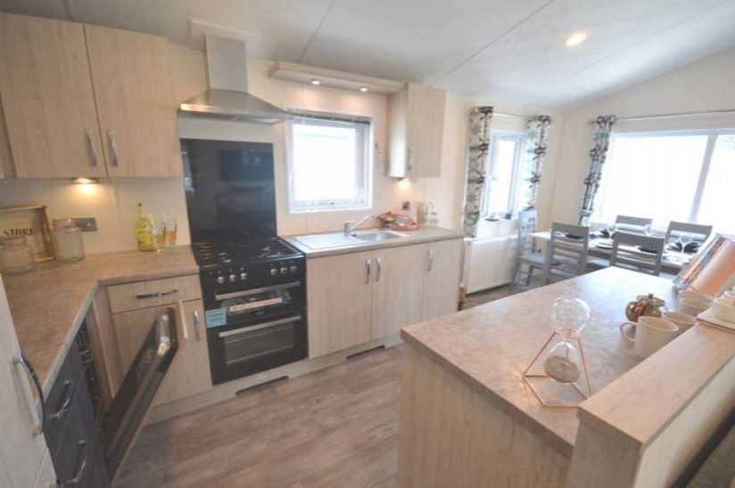 Two Bed Delta Lakeside (40x20) 2022 Two Bed Delta Lakeside (40x20) 2022