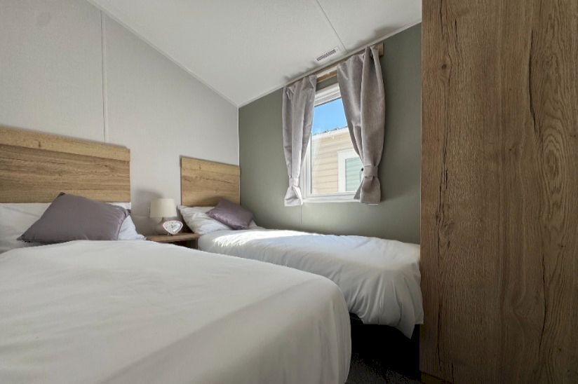 Two Bed Willerby Midhurst (35x12) 2024 Two Bed Willerby Midhurst (35x12) 2024