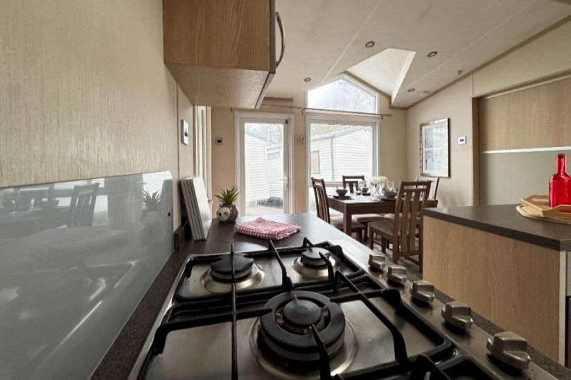 Two Bed Pemberton Knightsbridge (42x14) 2010 Two Bed Pemberton Knightsbridge (42x14) 2010