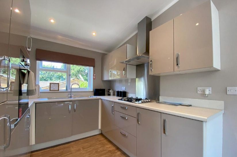 Two Bed Tingdene Lamport (36x20) Two Bed Tingdene Lamport (36x20)