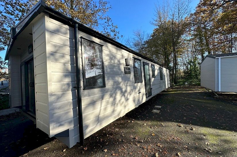Two Bed Victory Grovewood (38x12) 2017 Two Bed Victory Grovewood (38x12) 2017