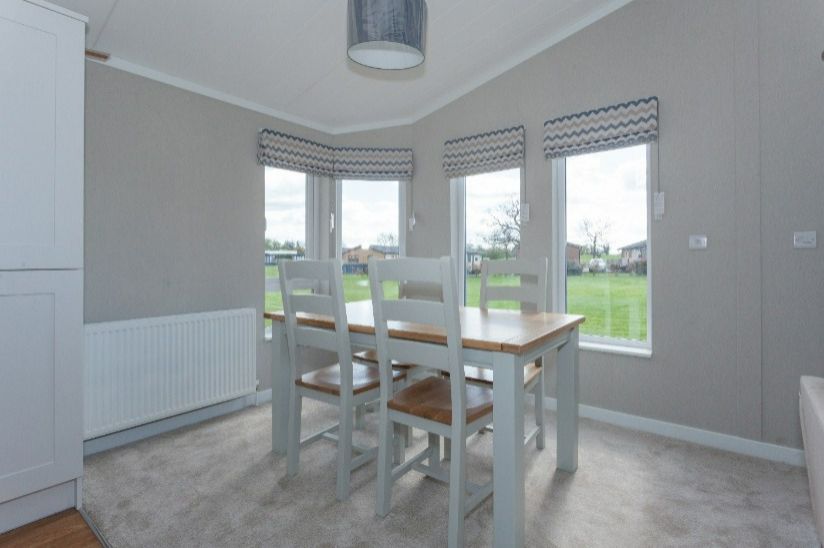 New Two Bed Omar Westfield (40x20) New Two Bed Omar Westfield (40x20)
