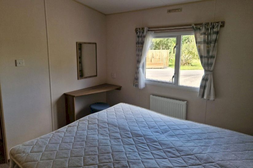 Two Bed Pre-Loved ABI Summer Breeze (36x12) 2015 Two Bed Pre-Loved ABI Summer Breeze (36x12) 2015