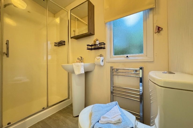 Two Bed Delta Ascot (30x12) 2017 Two Bed Delta Ascot (30x12) 2017